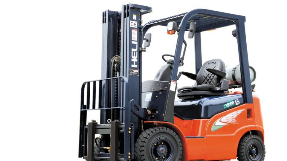 G-series-IC-1.5t-forklift-with-LPG-tank-NO2-GAS-BENCINA