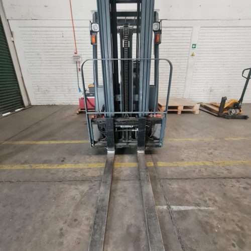 Grúa Horquilla 1600 kg 2020